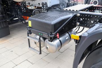  ŷEST  570 6X4 LNGԶǣ(BJ4259L6DLL-05)ͼƬ