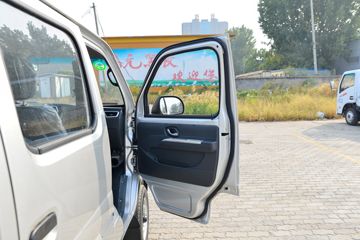 ����;�� T3(ԭС����W) 1.6L 123���� ���� 2.5��˫������С��(��̥)(EQ1030D60Q4D)ͼƬ