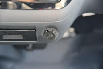 ����;�� T3(ԭС����W) 1.6L 123���� ���� 2.5��˫������С��(��̥)(EQ1030D60Q4D)ͼƬ