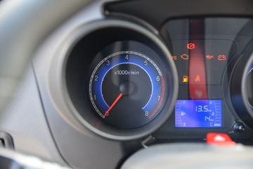 ����;�� T3(ԭС����W) 1.6L 123���� ���� 2.5��˫������С��(��̥)(EQ1030D60Q4D)ͼƬ