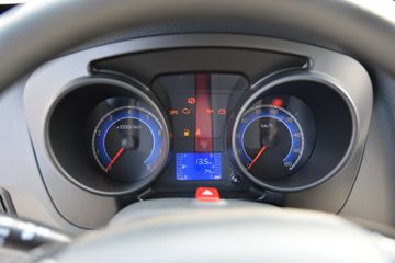 ����;�� T3(ԭС����W) 1.6L 123���� ���� 2.5��˫������С��(��̥)(EQ1030D60Q4D)ͼƬ