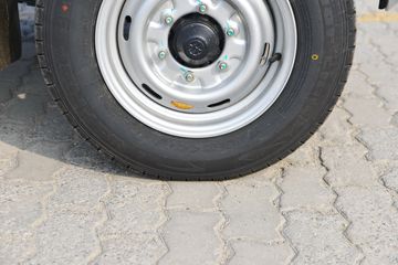 ����;�� T3(ԭС����W) 1.6L 123���� ���� 2.5��˫������С��(��̥)(EQ1030D60Q4D)ͼƬ