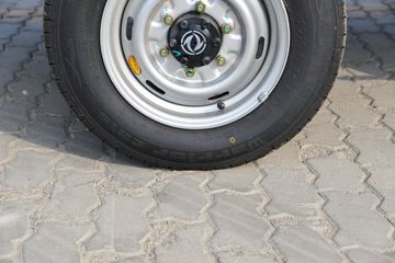 ����;�� T3(ԭС����W) 1.6L 123���� ���� 2.5��˫������С��(��̥)(EQ1030D60Q4D)ͼƬ