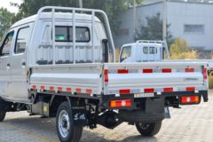 东风途逸 T3(原小霸王W) 1.6L 123马力 汽油 2.5米双排栏板小卡(后单胎)(EQ1030D60Q4D)