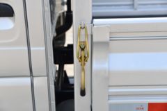 东风途逸 T3(原小霸王W) 1.6L 123马力 汽油 2.5米双排栏板小卡(后单胎)(EQ1030D60Q4D)