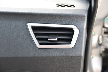 ����;�� T3(ԭС����W) 1.6L 123���� ���� 2.7��˫������С��(��̥)(EQ1032D60Q4D)ͼƬ