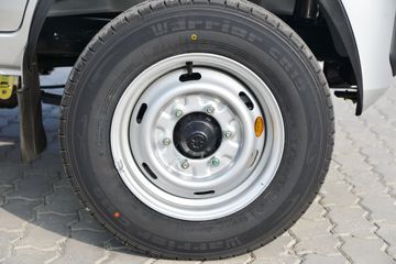 ����;�� T3(ԭС����W) 1.6L 123���� ���� 2.7��˫������С��(��̥)(EQ1032D60Q4D)ͼƬ