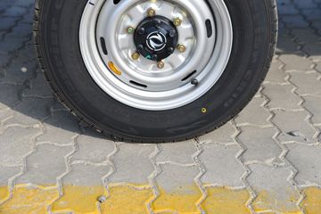 ����;�� T3(ԭС����W) 1.6L 123���� ���� 2.7��˫������С��(��̥)(EQ1032D60Q4D)ͼƬ