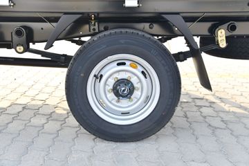 ����;�� T3(ԭС����W) 1.6L 123���� ���� 2.7��˫������С��(��̥)(EQ1032D60Q4D)ͼƬ