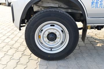 ����;�� T3(ԭС����W) 1.6L 123���� ���� 2.7��˫������С��(��̥)(EQ1032D60Q4D)ͼƬ