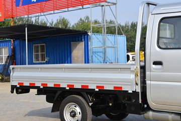 ����;�� T3(ԭС����W) 1.6L 123���� ���� 2.7��˫������С��(��̥)(EQ1032D60Q4D)ͼƬ