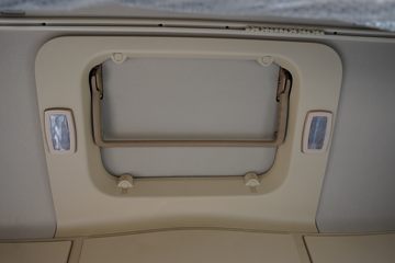 �����ؿ� ����X5000 ����� 480���� 6X4 LNGǣ����ͼƬ