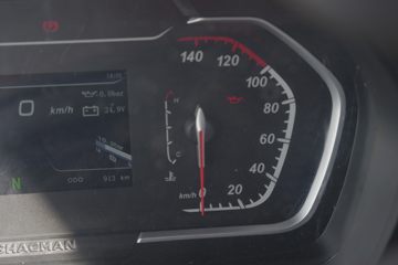 �����ؿ� ����X5000 ����� 480���� 6X4 LNGǣ����ͼƬ