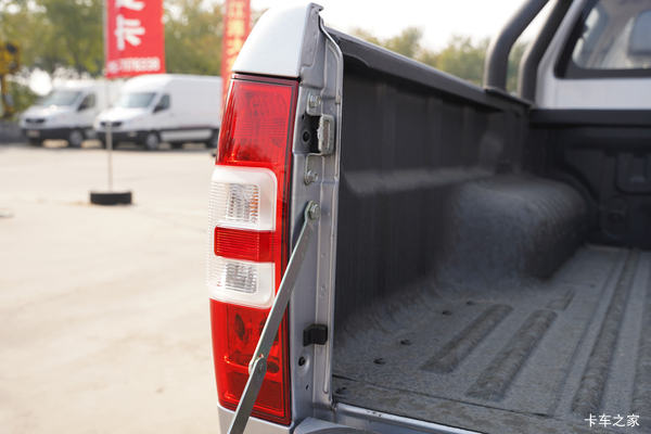 ���ͺ����а���ʮ������Ƥ��ϵ�У������Żݣ���0.5�򣬸Ͽ�������