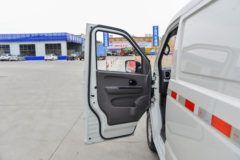 凯马 骏航ES7 3.2T 2座 5.265米纯电动封闭货车41.86kWh