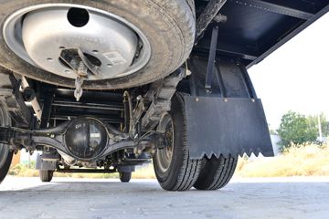 ����;�� T5 1.6L 122���� ���� 3.81�׵�����ʽС��(EQ5031XXY16QCCAC)ͼƬ