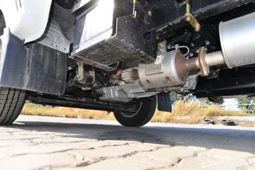 ����;�� T5 1.6L 122���� ���� 3.81�׵�����ʽС��(EQ5031XXY16QCCAC)ͼƬ