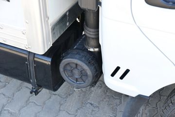 ����;�� T5 1.6L 122���� ���� 3.8�׵�����ʽС��(����)ͼƬ