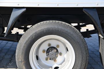 ����;�� T5 1.6L 122���� ���� 3.8�׵�����ʽС��(����)ͼƬ