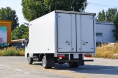 东风途逸 T6 2.0L 150马力 汽油 4.005米单排厢式小卡(国六)(EQ5031XXY26QEAC)