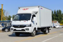 东风途逸T6单排4米箱式车 年底大促销 直降一万2千