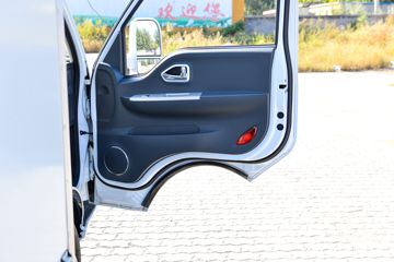 ����;�� T6 2.0L 150���� ���� 4.005�׵�����ʽС��(����)(EQ5031XXY26QEAC)ͼƬ