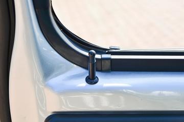 ����;�� T3 1.6L 123���� ���� 3.05�׵�������С��(��̥)(EQ1031S60Q4D)ͼƬ