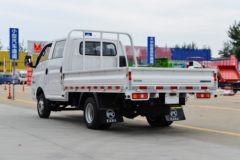 凯马 锐航X1 1.6L 123马力 汽油 2.72米双排栏板微卡