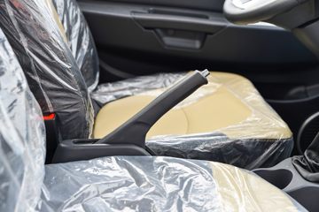 �������� ��X1 2.0L 133���� ���� 4X2 4�׵�������΢��ͼƬ