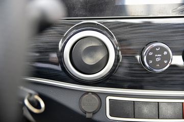 �������� ��X1 2.0L 133���� ���� 4X2 4�׵�������΢��ͼƬ