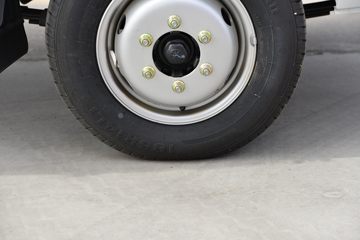 �������� ��X1 2.0L 133���� ���� 4X2 4�׵�������΢��ͼƬ