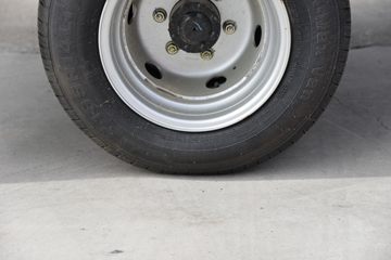 �������� ��X1 2.0L 133���� ���� 4X2 4�׵�������΢��ͼƬ