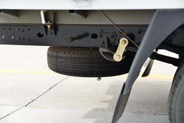 �������� ��X1 2.0L 133���� ���� 4X2 4�׵�������΢��ͼƬ