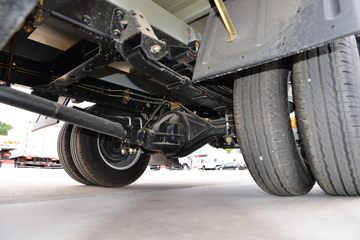 �������� ��X1 2.0L 133���� ���� 4X2 4�׵�������΢��ͼƬ