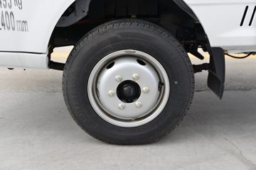 �������� ��X1 2.0L 133���� ���� 4X2 4�׵�������΢��ͼƬ