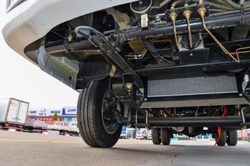 �������� ��X1 2.0L 133���� ���� 4X2 4�׵�������΢��ͼƬ