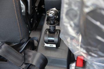 ��� J6F ��ɽ�� 140���� 4.2�׵��������ῨͼƬ