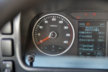 ��� J6F ��ɽ�� 140���� 4.2�׵��������ῨͼƬ