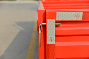 ��� J6F ��ɽ�� 140���� 4.2�׵��������ῨͼƬ