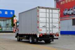 凯马 凯捷M3 尊享版 2.2L 95马力 CNG 4.16米单排厢式轻卡(KMC5043XXYNG336DP6C)