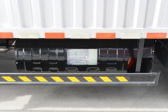 凯马 凯捷M3 尊享版 2.2L 95马力 CNG 4.16米单排厢式轻卡(KMC5043XXYNG336DP6C)