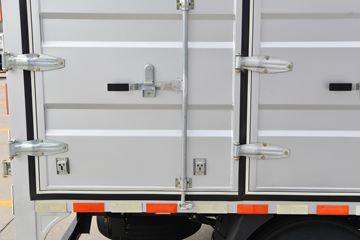 ���� ����M3 ������ 2.2L 95���� CNG 4.16�׵�����ʽ�ῨͼƬ