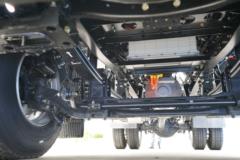上汽红岩 杰狮H6 标准版 4X2 换电式纯电动牵引车(带液缓)(CQ4180BEVSS21S)350.07kWh