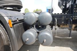 杰虎&nbsp;电动牵引车底盘图片