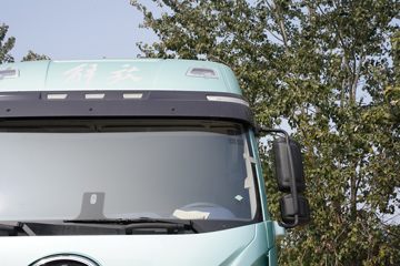 һ����� J6V�ؿ� 530���� 6X4 LNGǣ����(CA4250P66M25T1E6)ͼƬ