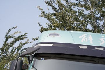 һ����� J6V�ؿ� 530���� 6X4 LNGǣ����(CA4250P66M25T1E6)ͼƬ