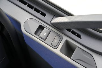 һ����� J6V�ؿ� 530���� 6X4 LNGǣ����(CA4250P66M25T1E6)ͼƬ