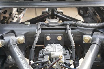 һ����� J6V�ؿ� 530���� 6X4 LNGǣ����(CA4250P66M25T1E6)ͼƬ