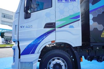 �������� ��ʨH6 �ǵ�� 25T 6X4 ����ʽ���綯ǣ����282kWhͼƬ