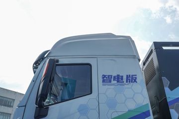 �������� ��ʨH6 �ǵ�� 25T 6X4 ����ʽ���綯ǣ����282kWhͼƬ